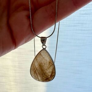 Venus Hair Stone Necklace